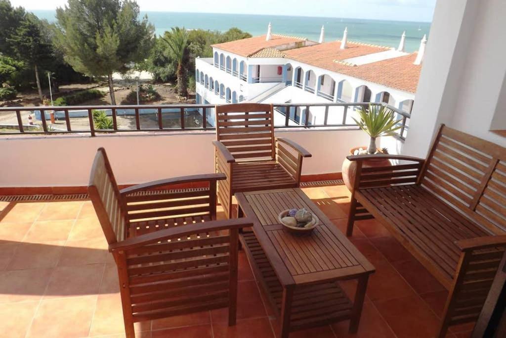 Casa Nill - Apartamento Na Praia Do Forte De Sao Joao Em Albufeira Exterior foto
